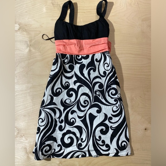 Strappy Dress by Dress Barn size 4 (IO) - Picture 1 of 12